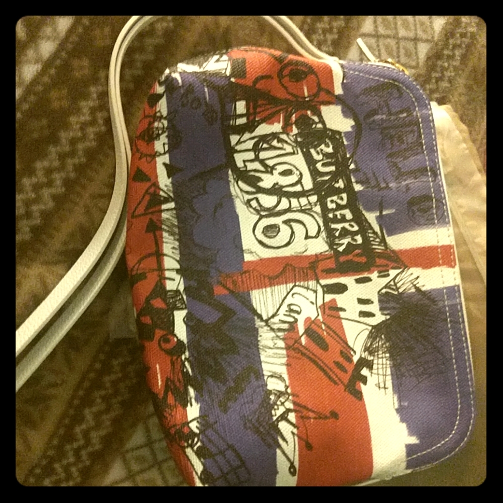 Vintage Burberry wristlet union Jack color